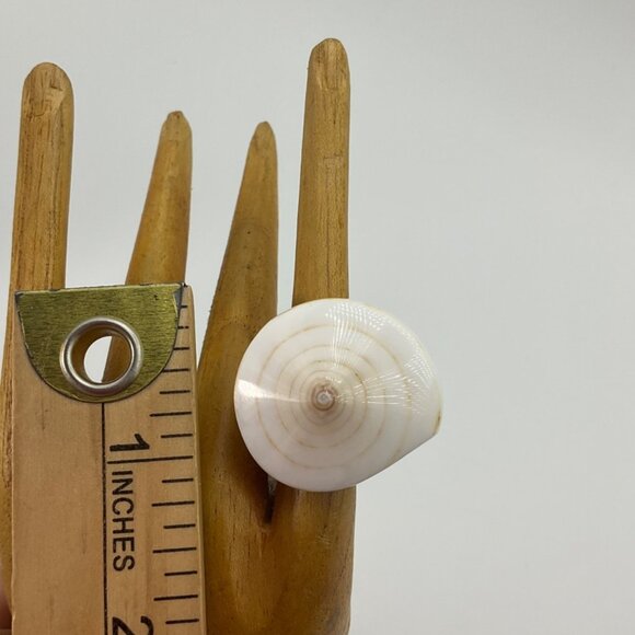 VTG New No Tags Sz 7.5 Natural Spiral Shell Statement Ring Artisan Hand Carved - Picture 6 of 8